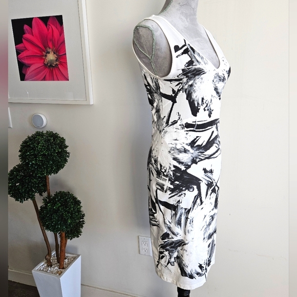 ISABEL DE PEDRO Palm Bodycon Dress - Picture 6 of 11